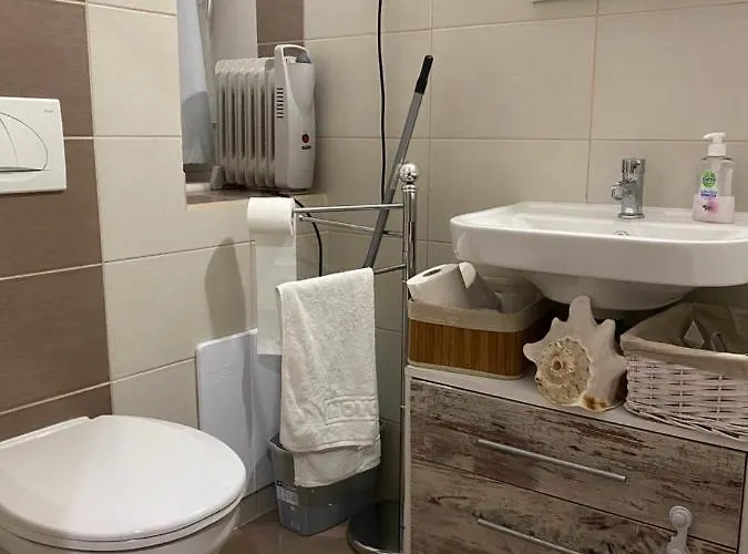 Anna Lägenhet Pápa